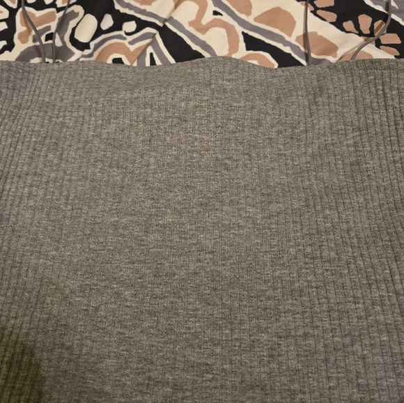 NWTGray Ribbed Tube Top - Picture 2 of 3